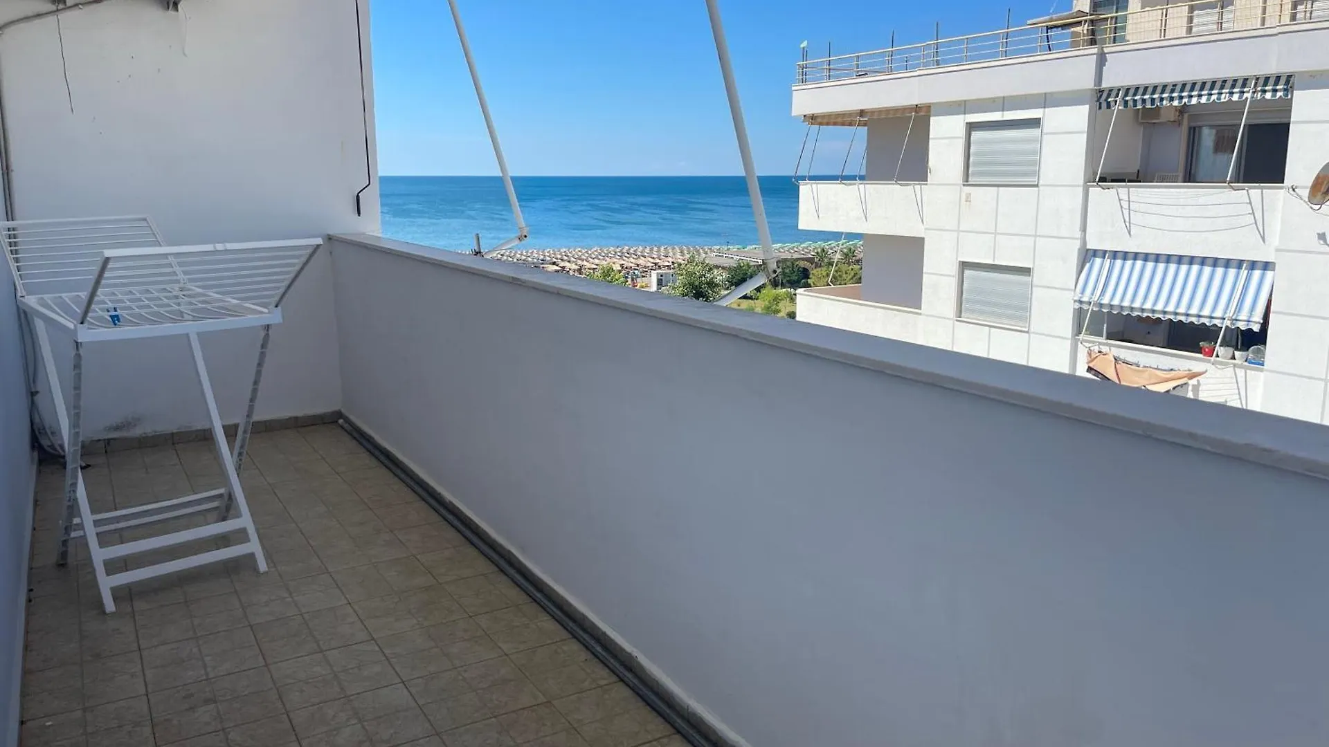 Apartment Ake Fishta Apartament Velipoje
