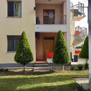  Apartmán Shyqi